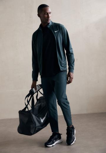 Спортивные штаны