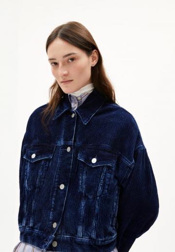 Вельветовая куртка