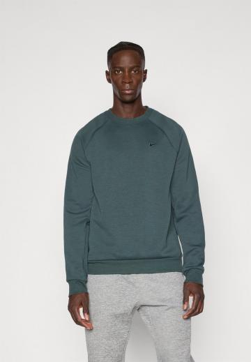 Спортивная кофта