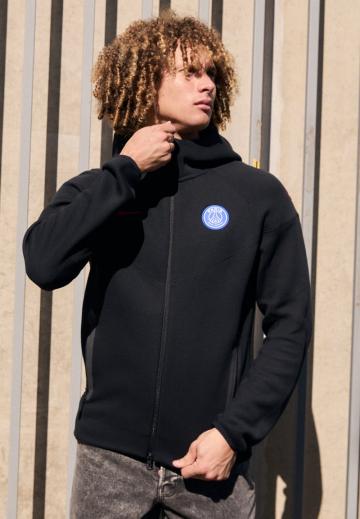 Спортивная кофта