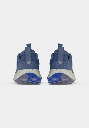 Беговые кроссовки