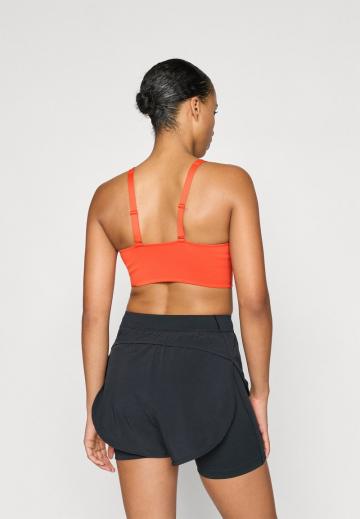 Спортивный бюстгальтер