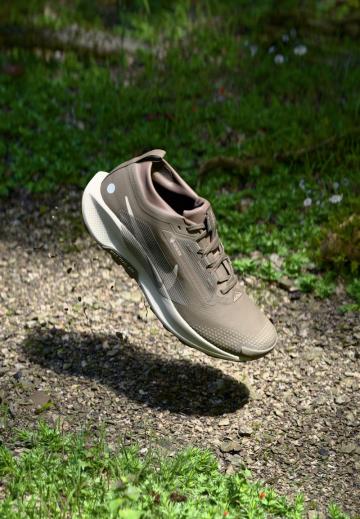 Беговые кроссовки