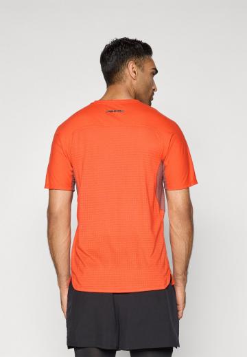 Спортивная майка