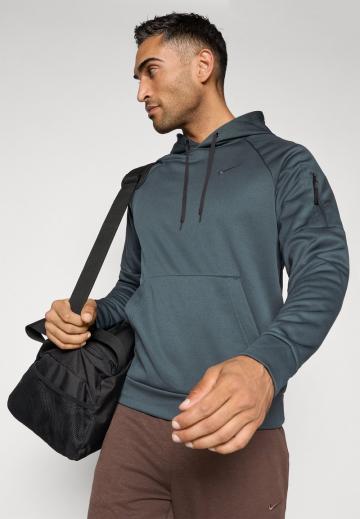 Спортивная кофта