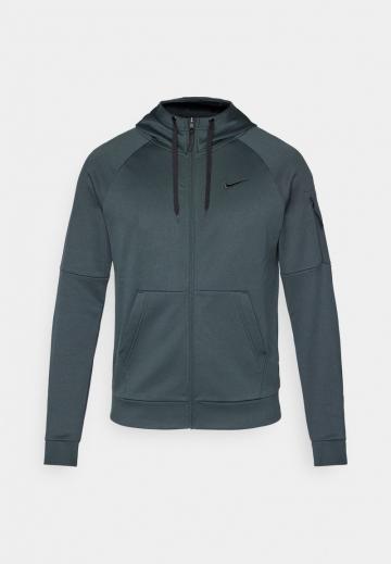 Спортивная кофта