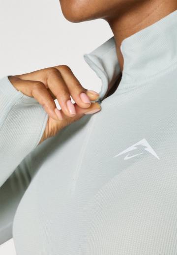 Спортивная майка