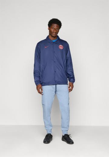 Куртка-дождевик