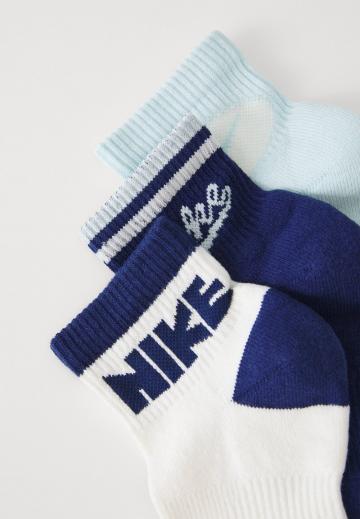 Спортивные носки