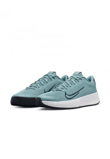 Теннисные кроссовки