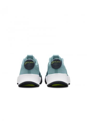 Теннисные кроссовки