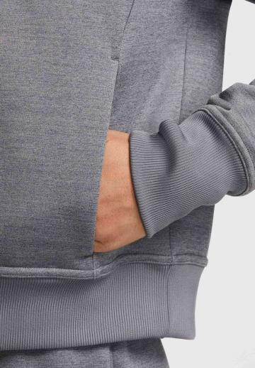 Спортивная толстовка