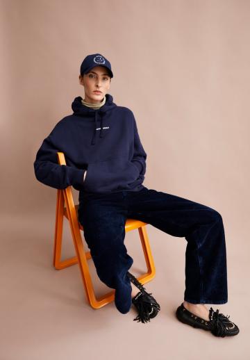 Пуловер с капюшоном