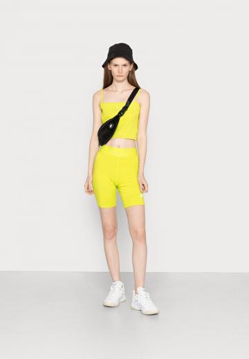 Топ на бретельках