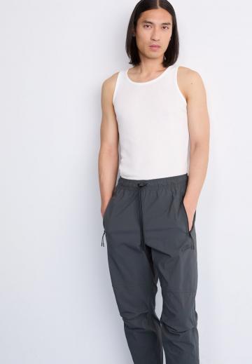 Спортивные штаны