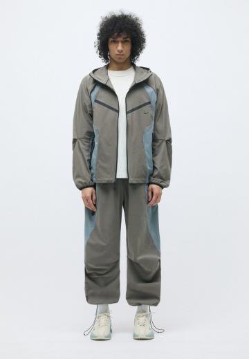 Спортивные штаны