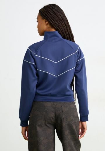 Спортивная куртка