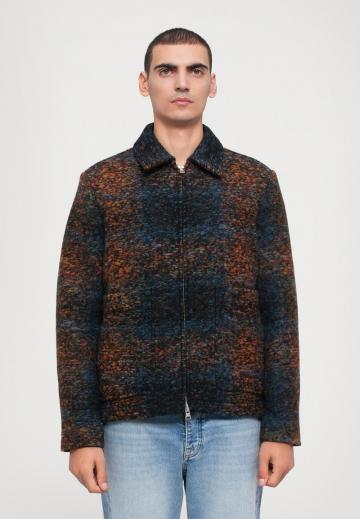 Шерстяное пальто