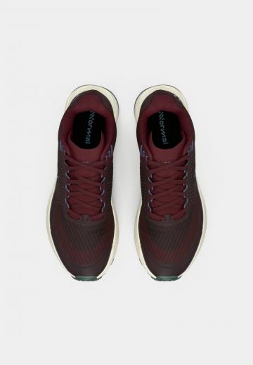 Беговые кроссовки