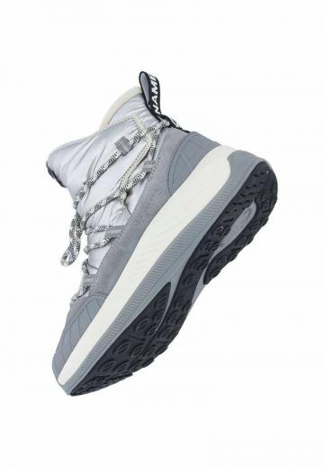 Сапожки на танкетке