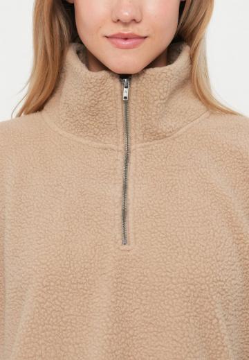 Флисовая куртка