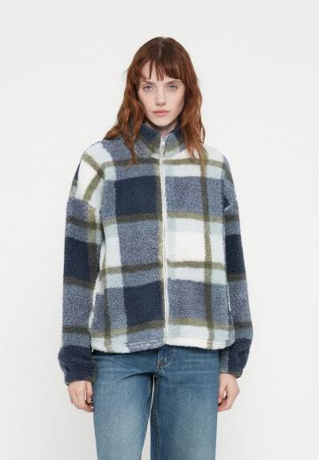 Флисовая куртка