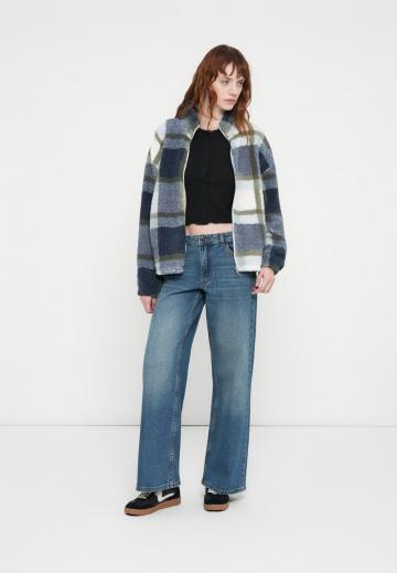 Флисовая куртка