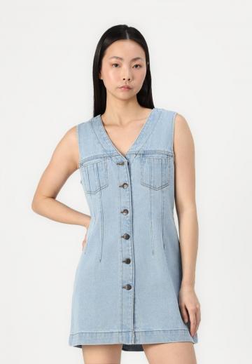 Джинсовая жилетка