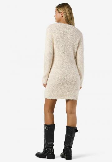 Платье футляр