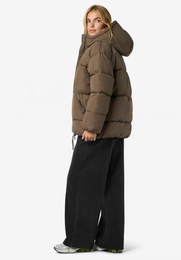 Зимняя куртка