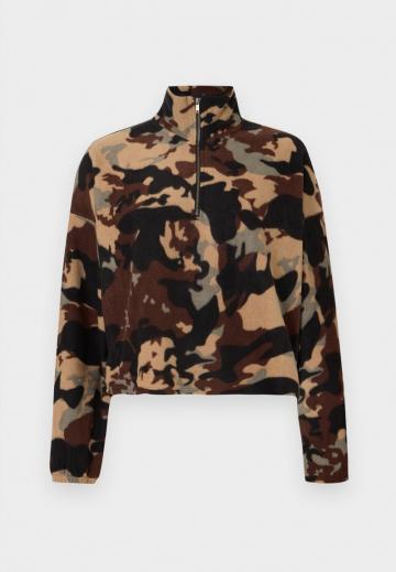 Флисовая куртка