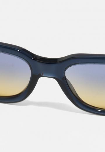 Солнечные очки