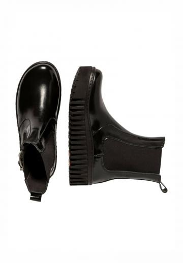 Полусапожки на платформе