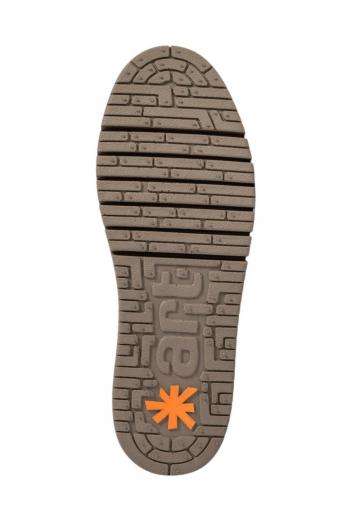 Сапожки на танкетке