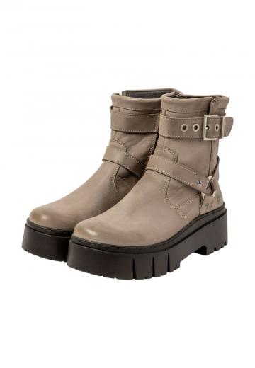 Полусапожки на платформе