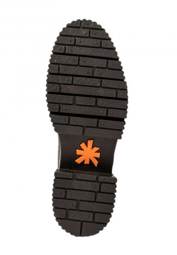 Ботинки на шнуровке