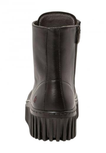 Ботинки на шнуровке