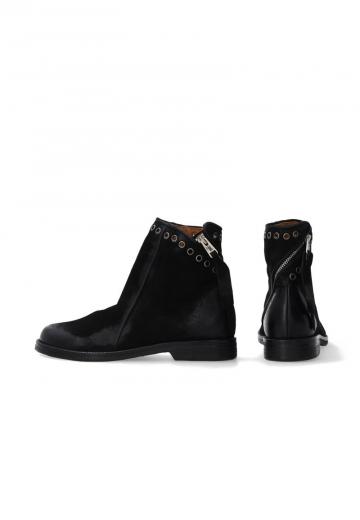 Ковбойские сапоги