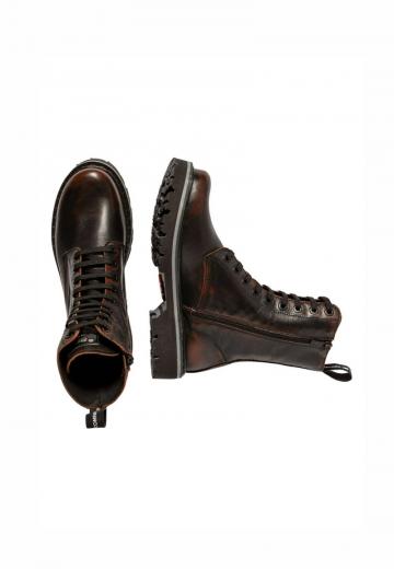 Ботинки на шнуровке