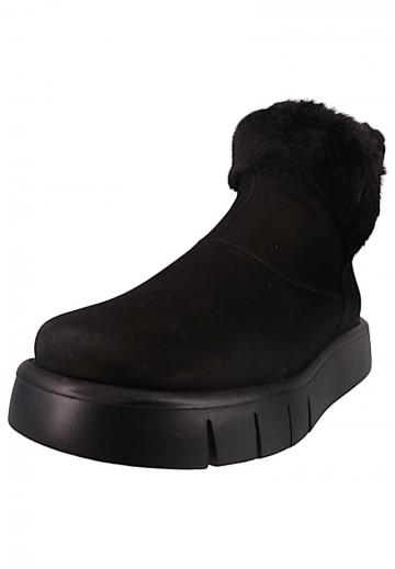 Зимние ботинки