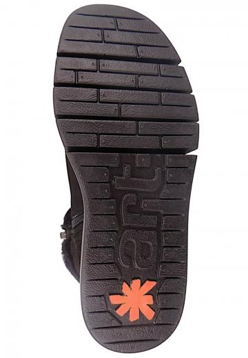 Зимние ботинки