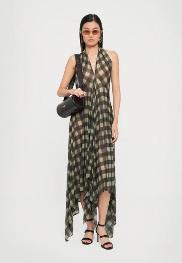 Длинное платье