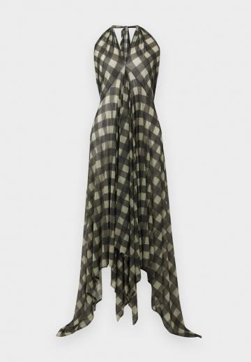 Длинное платье