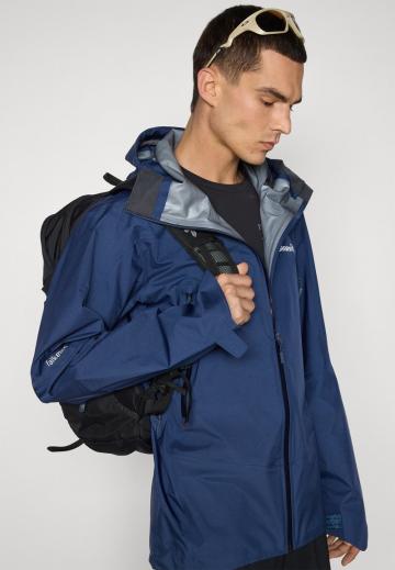 Куртка-дождевик