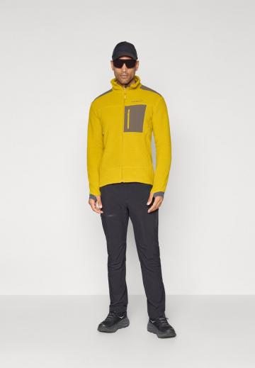 Флисовая куртка