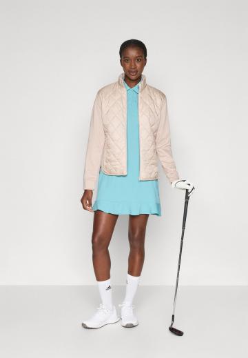 Спортивное платье