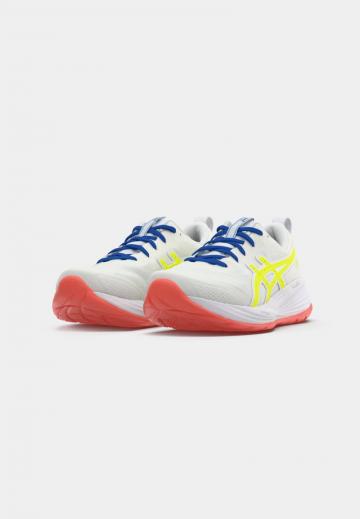 Беговые кроссовки