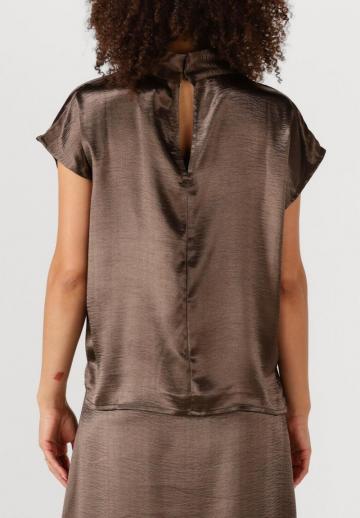Атласная блузка