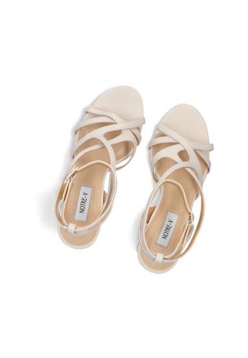 Гандбольные кроссовки