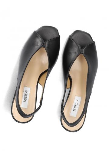 Гандбольные кроссовки